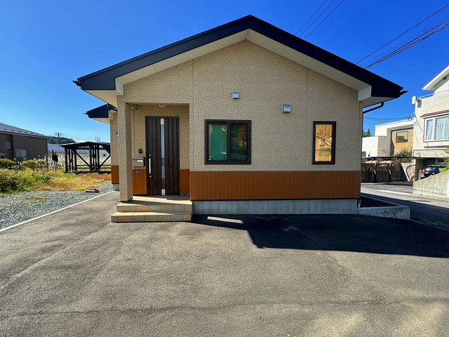 平屋中古住宅｜八戸市西白山台5丁目のメイン画像