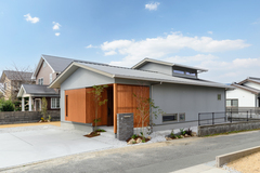 Less is More～木のぬくもりを感じる平屋住まい～のメイン画像