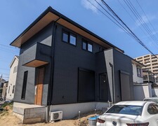 柏の葉展示場　〈住まいの勉強会〉木質感を活かした、落ち着いた住宅 オーナー様邸見学会のメイン画像
