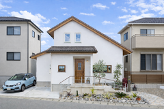 【住宅見学会】暮らしやすさを極めた半平屋の家のメイン画像