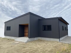 高岡市石瀬｜新築平屋「ishizenoie」完成見学会のメイン画像