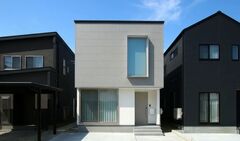 【予約不要】開放感と家事ラクを叶えた吹き抜けの住まいのメイン画像