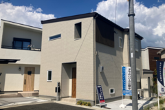 『2階リビングのマンションライクな家』/9号地【ハートフルビレッジ城東・放出】のメイン画像