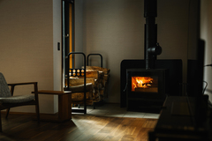 薪ストーブでつながる暖かい平屋のメイン画像