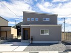 丸亀市飯野町｜光が広がる吹き抜け玄関のある家のメイン画像
