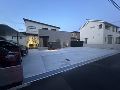 姫路展示場　〈住まいの勉強会〉軒のあるプライベートガーデンと大開口リビングの家 オーナー様邸見学会のメイン画像