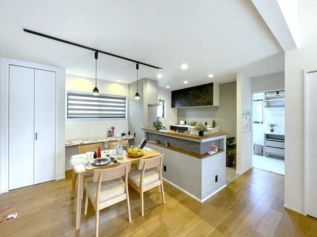 この完成度ぜひ現地で！理想の平屋グランドオープンのメイン画像