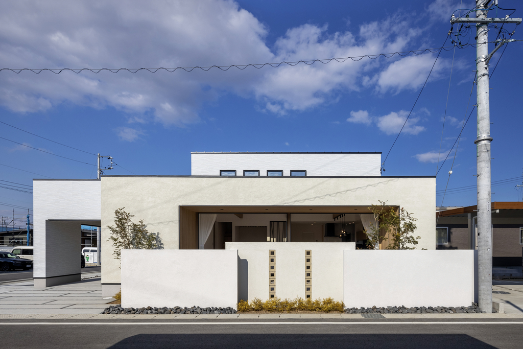 明星モデルハウス公開中！