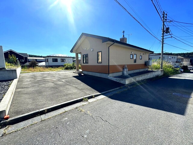 平屋中古住宅｜八戸市西白山台5丁目のメイン画像