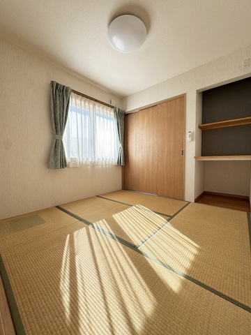 平屋中古住宅｜八戸市西白山台5丁目のメイン画像