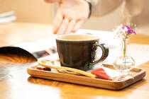 カフェ気分でざっくばらんに話せる座談会のメイン画像