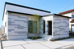 【予約不要】平屋のモデルハウス！田園風景を望むロフト付きLDKの家のメイン画像