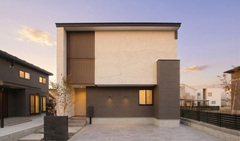 【予約不要】プライベートテラスと洗練された設備が調和する住まいのメイン画像