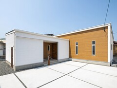 【倉敷市北畝】優しさを感じさせるナチュラルモダンな外観の平屋のメイン画像