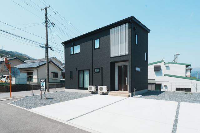 大船渡市　赤沢展示場見学会　《ランドリールームがあるお家》の間取り画像