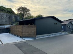 大分展示場　〈住まいの勉強会〉無垢材と間接照明がお洒落な平屋の家 オーナー様邸見学会のメイン画像