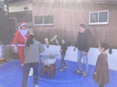 年末のお楽しみ！餅つきとクリスマスしめ縄リースのメイン画像